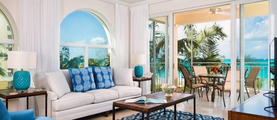 The Tuscany On Grace Bay Exterior foto