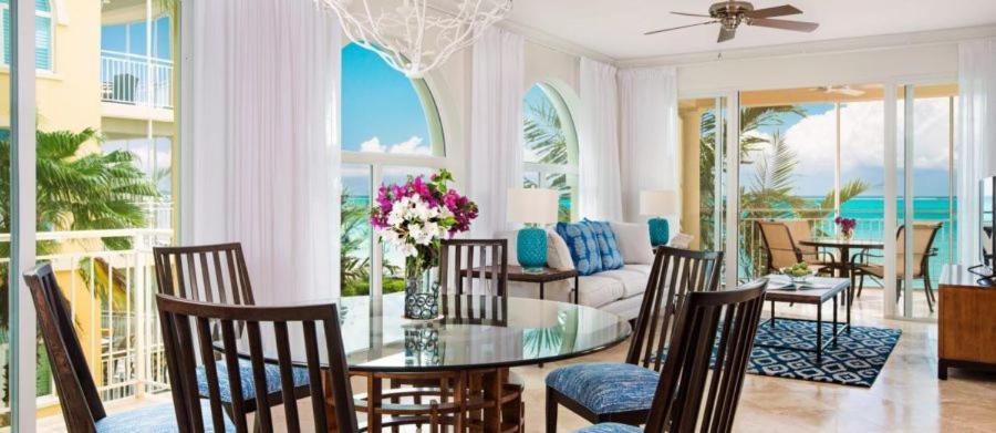 The Tuscany On Grace Bay Exterior foto