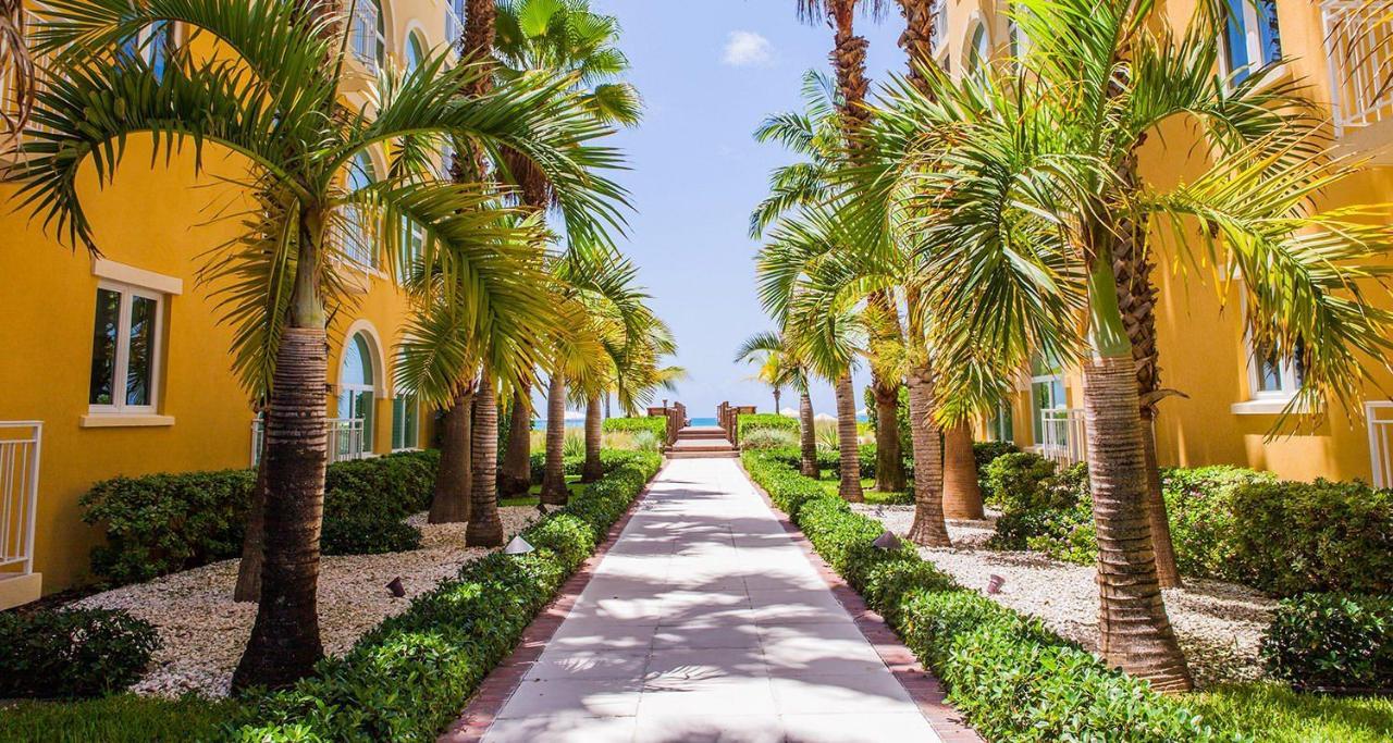 The Tuscany On Grace Bay Exterior foto